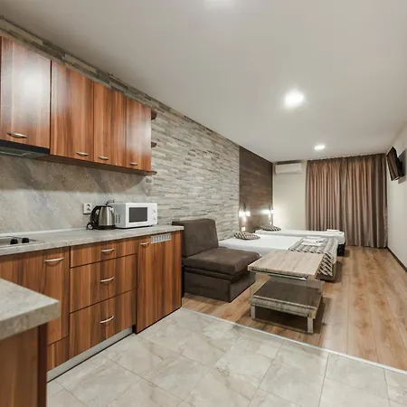 Dias شقة فندقية 4*