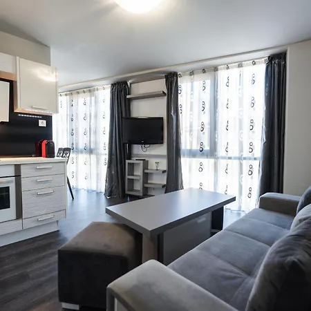 Dias شقة فندقية