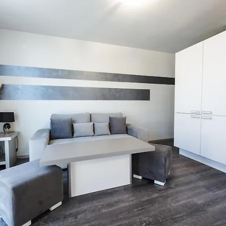 Dias Aparthotel